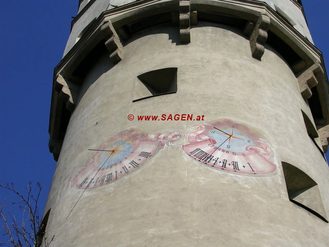 Sonnenuhren am Münzerturm in Hall