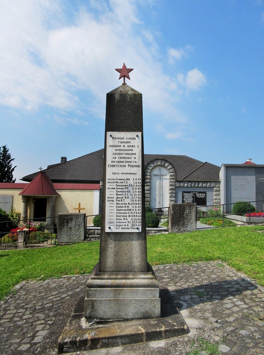 Sowjetischer Soldatenfriedhof Perg