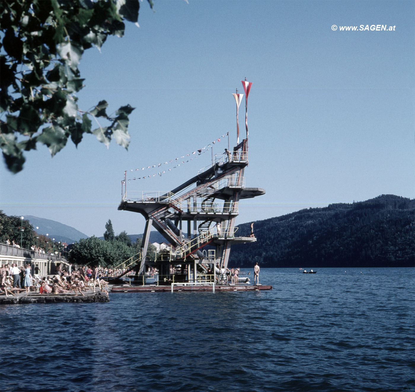 Sprungturm im Millstätter Strandbad