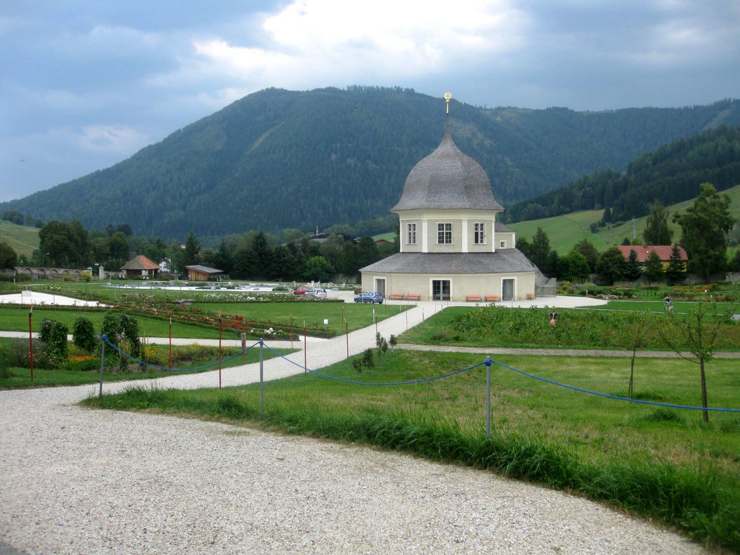 St.Lambrecht- großer Stiftsgarten