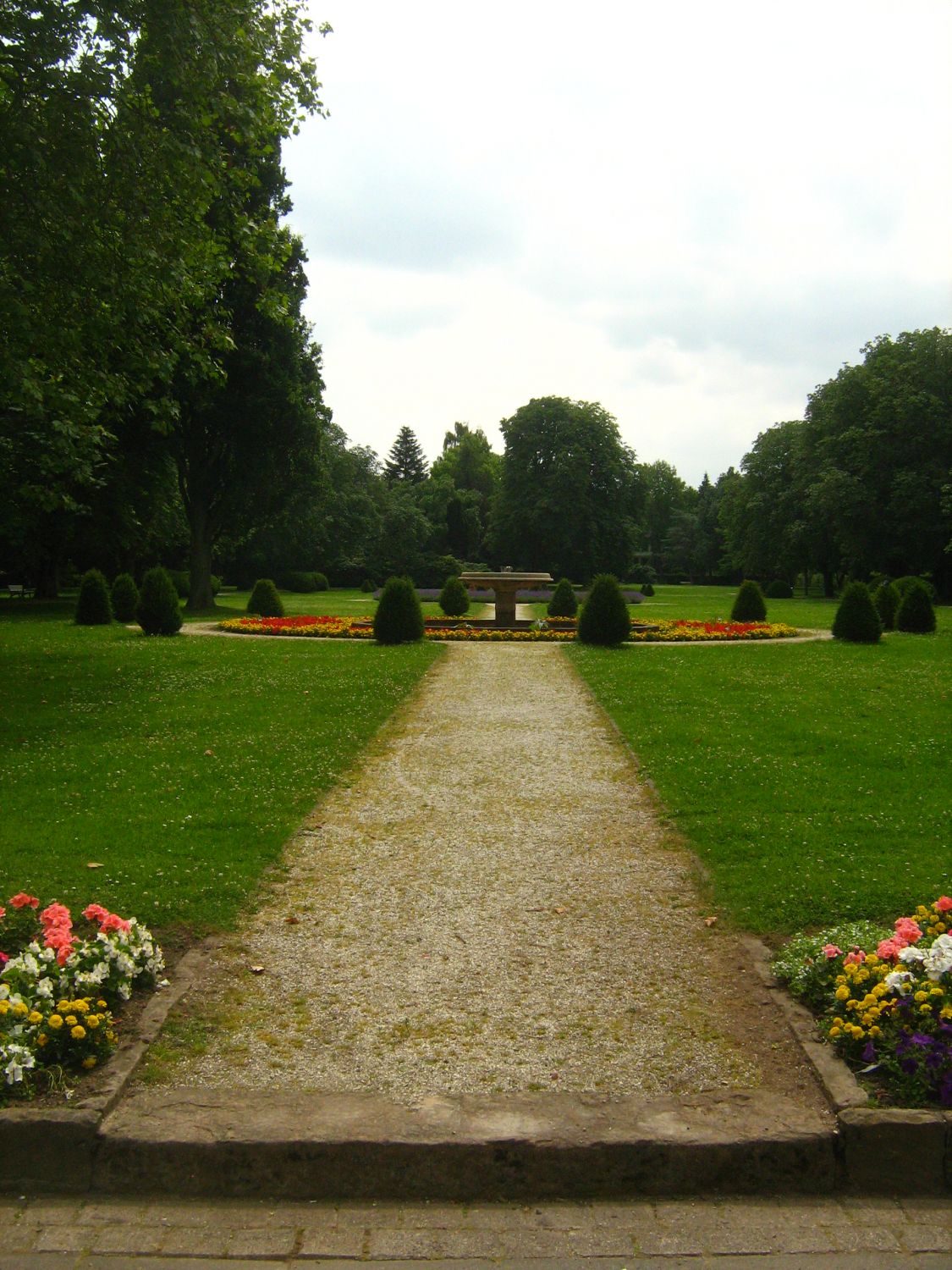 Stadtpark Stadthagen: Blick entlang der Sichtachse vom ehemaligen Lusthaus