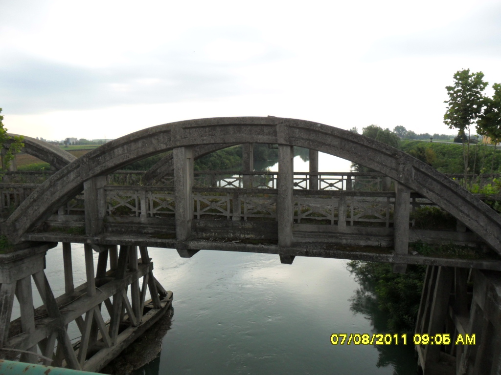 Stahlbetonbrücke