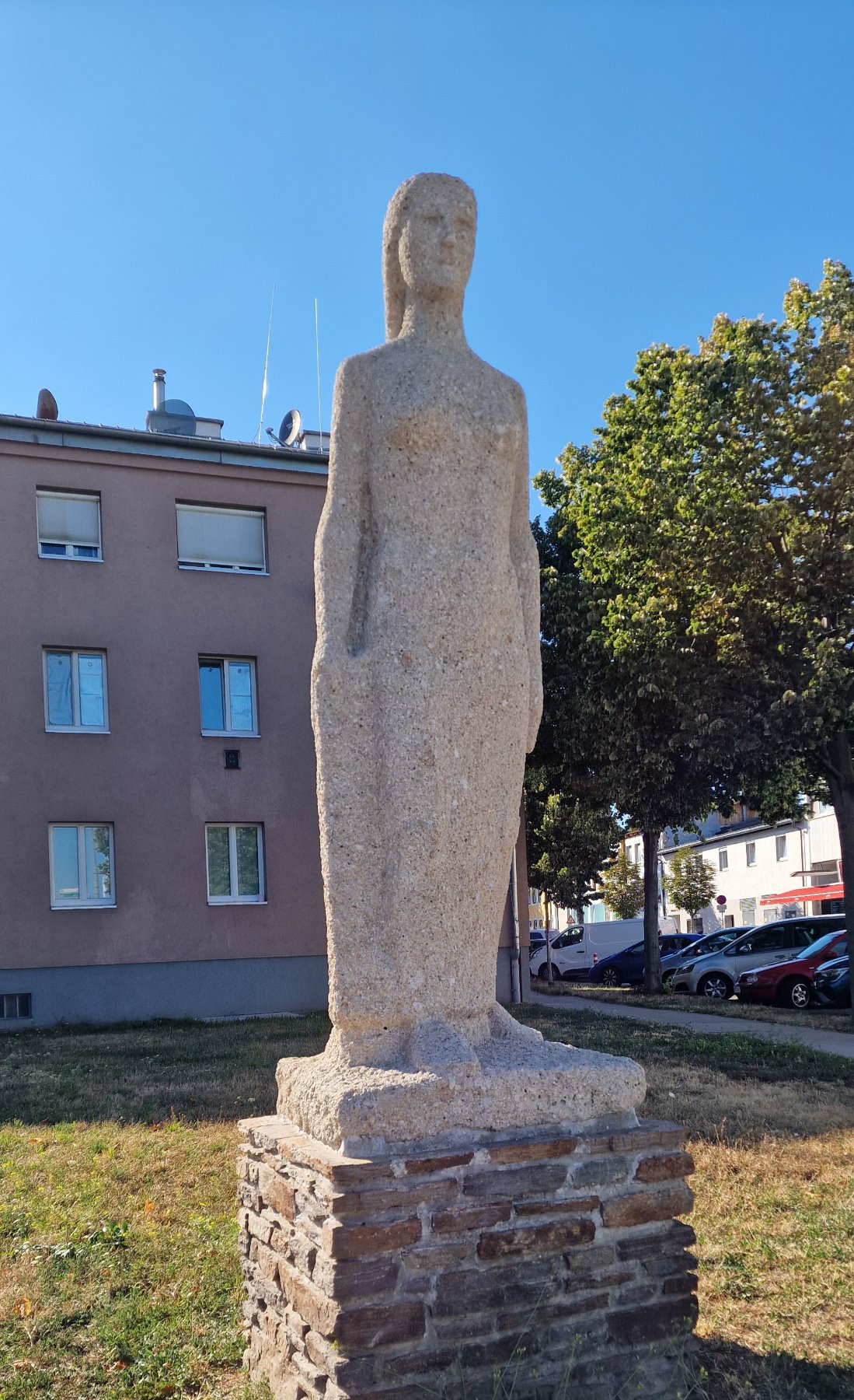 Statue in Liesing, Wien