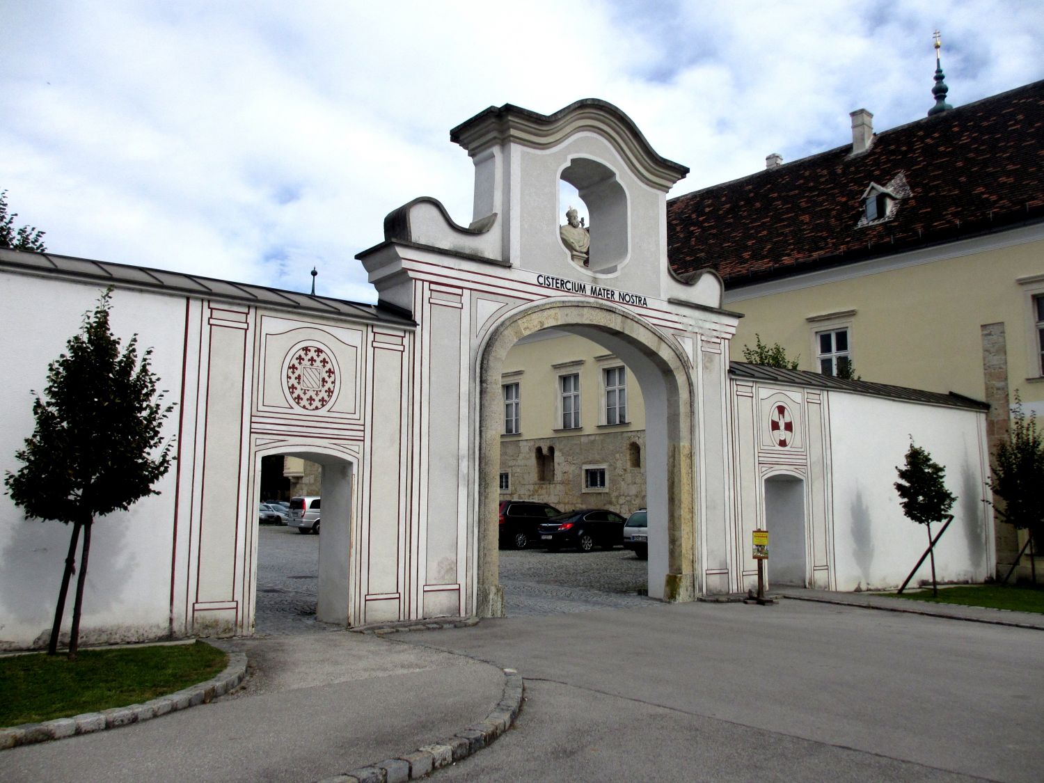 Stift Heiligenkreuz