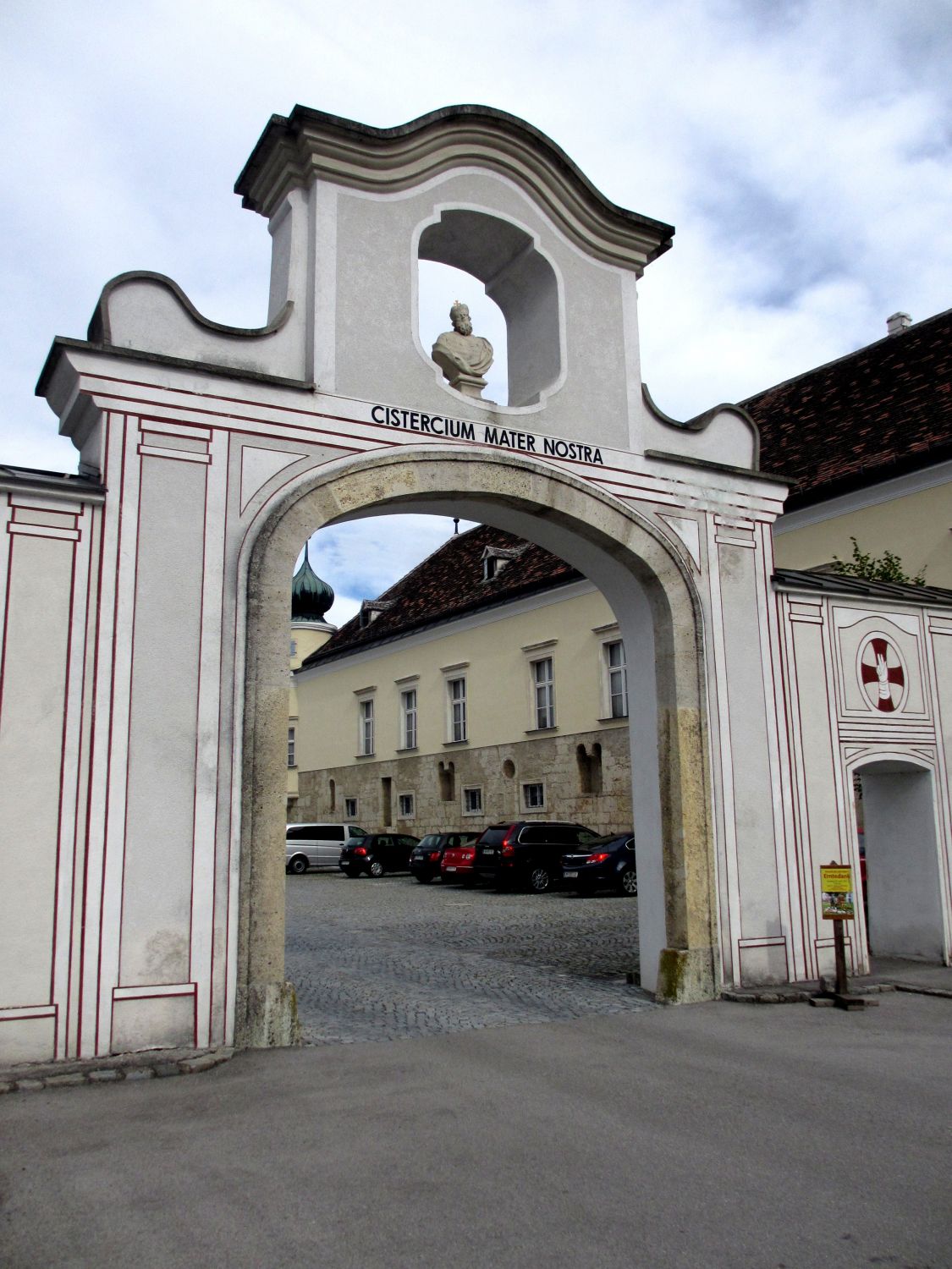 Stift Heiligenkreuz