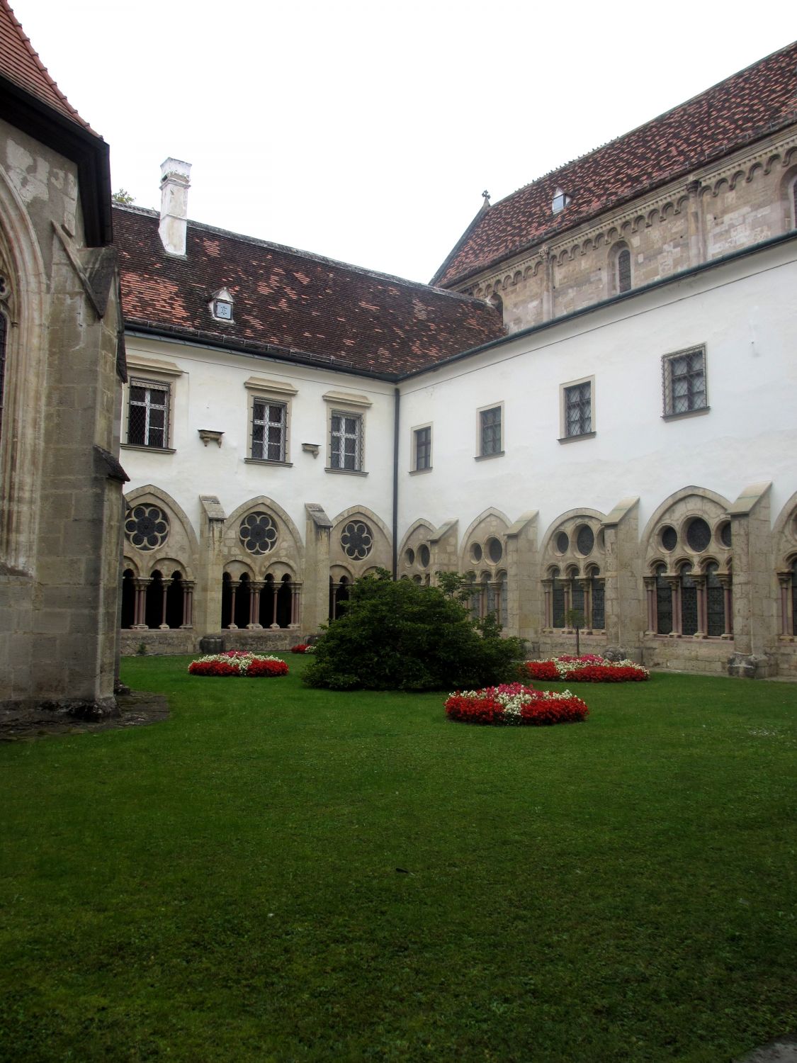 Stift Heiligenkreuz