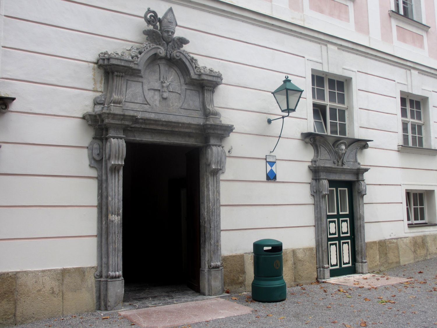 Stift Heiligenkreuz