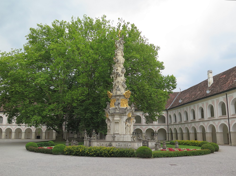 Stiftsinnenhof Heiligenkreuz