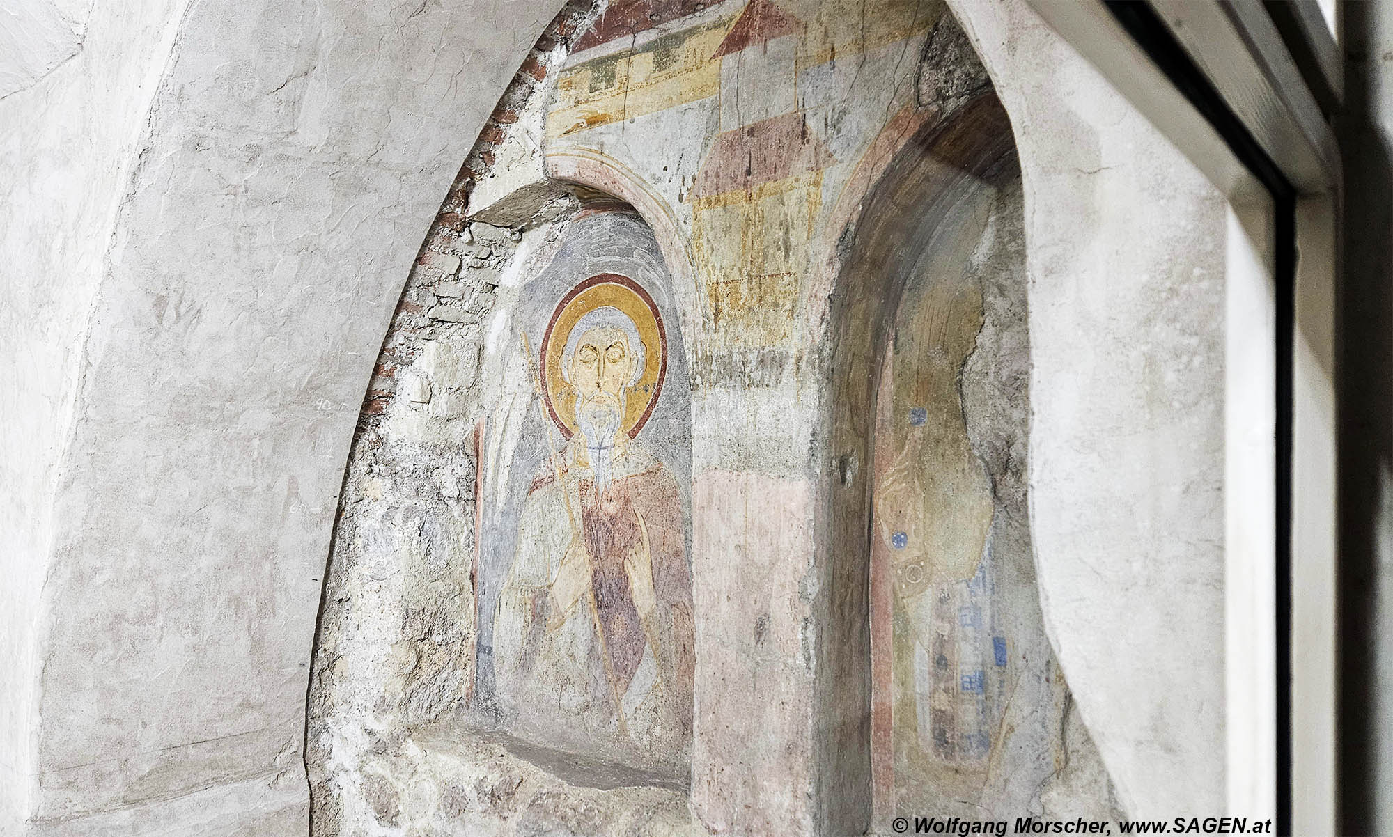 Stiftskirche Nonnberg, Fresken im Paradies