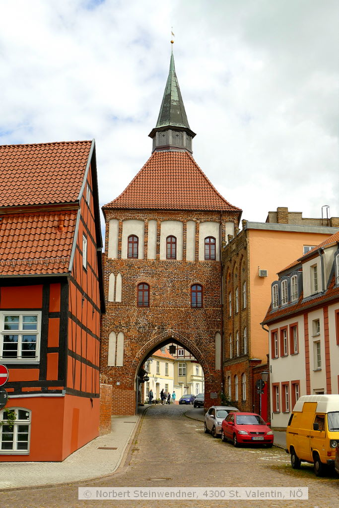 Stralsund - Kütertor Feldseite