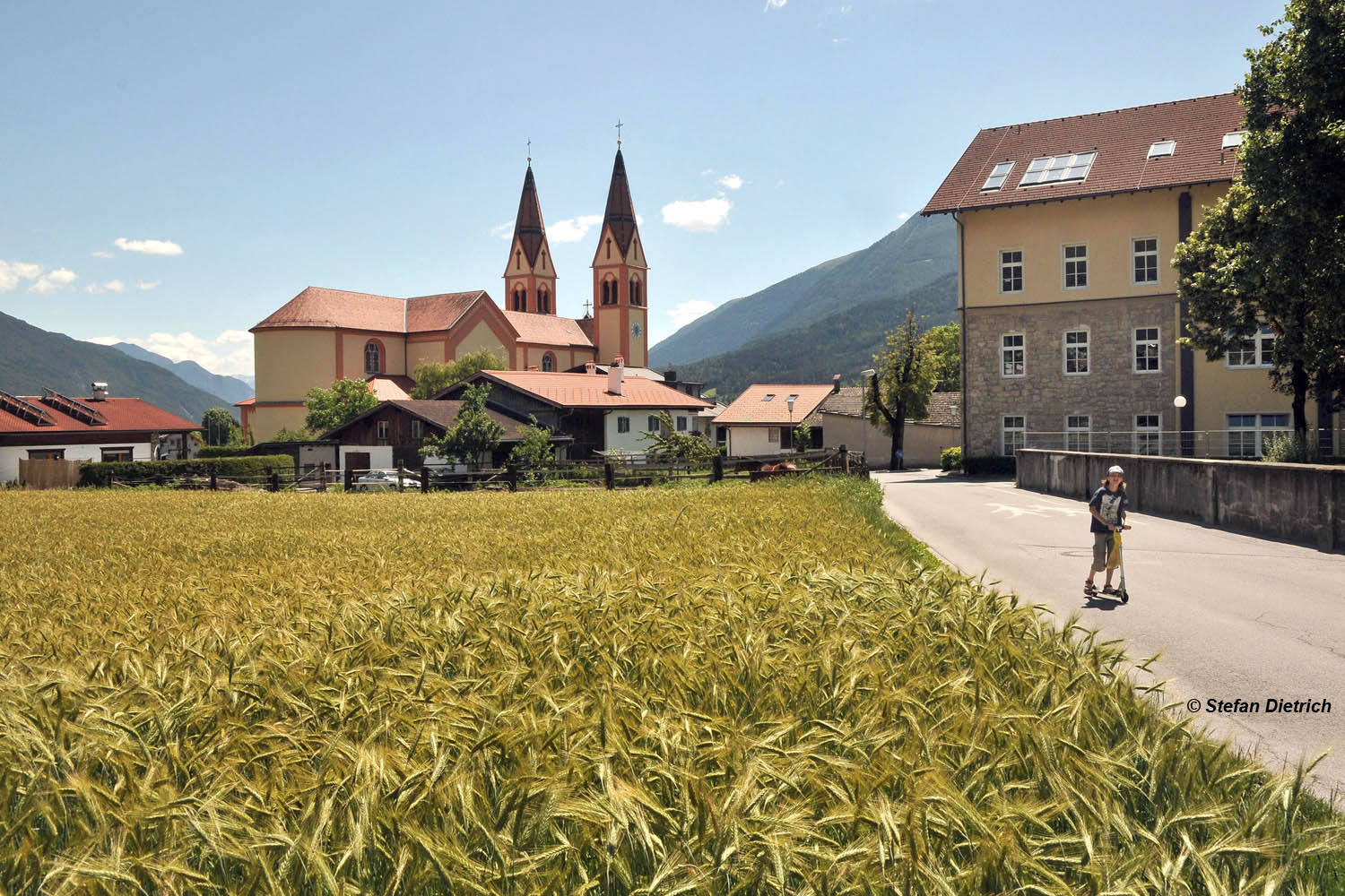 Telfs, Tirol, Pfarrkirche Peter und Paul