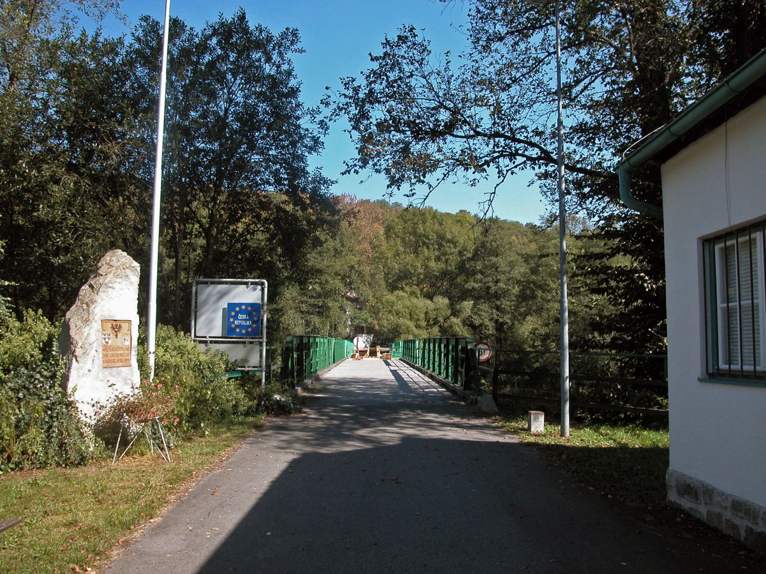 Thayabrücke in Hardegg - Grenzenlose Freude