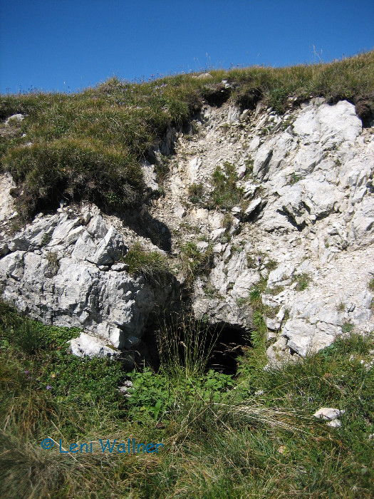 Unterstand am Monte Tombea