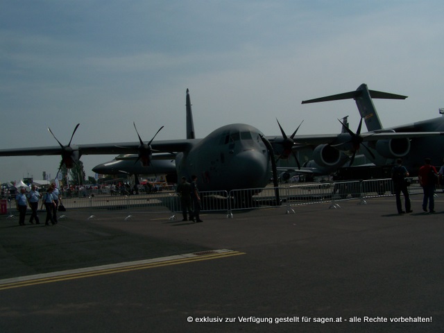 US Air Force - Turboprop-Transporter