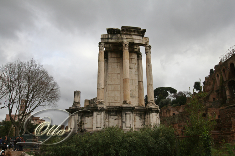 Vesta-Tempel am Forum Romanum in Rom