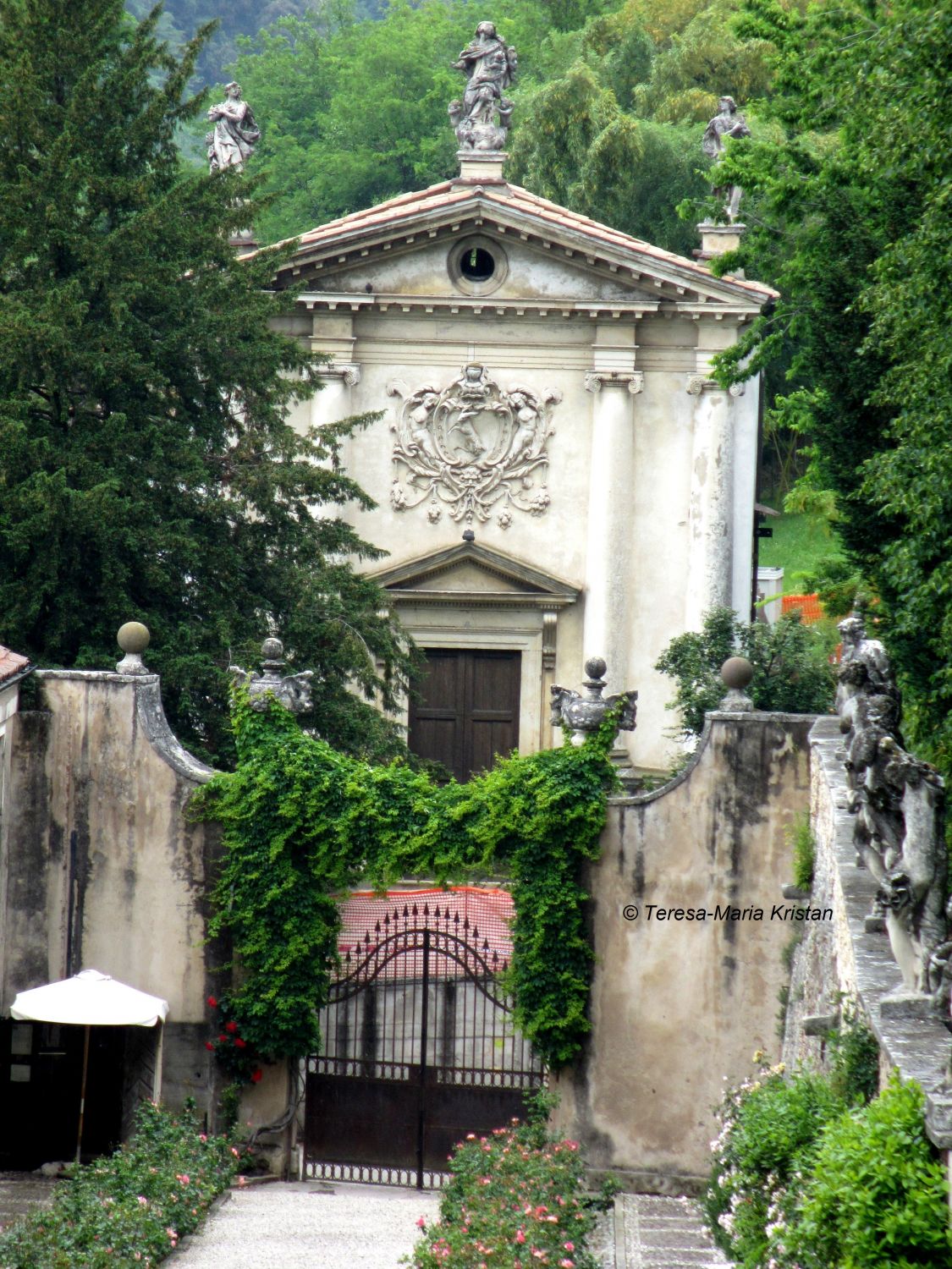 Villa La Rotonda- Blick zum Einfahrtsweg