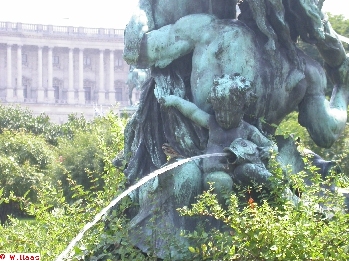 Volksgarten Nymphenbrunnen