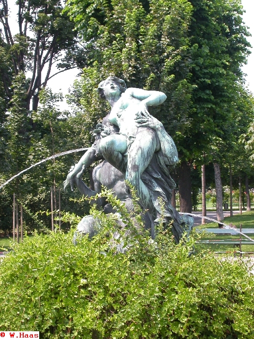 Volksgarten Nymphenbrunnen