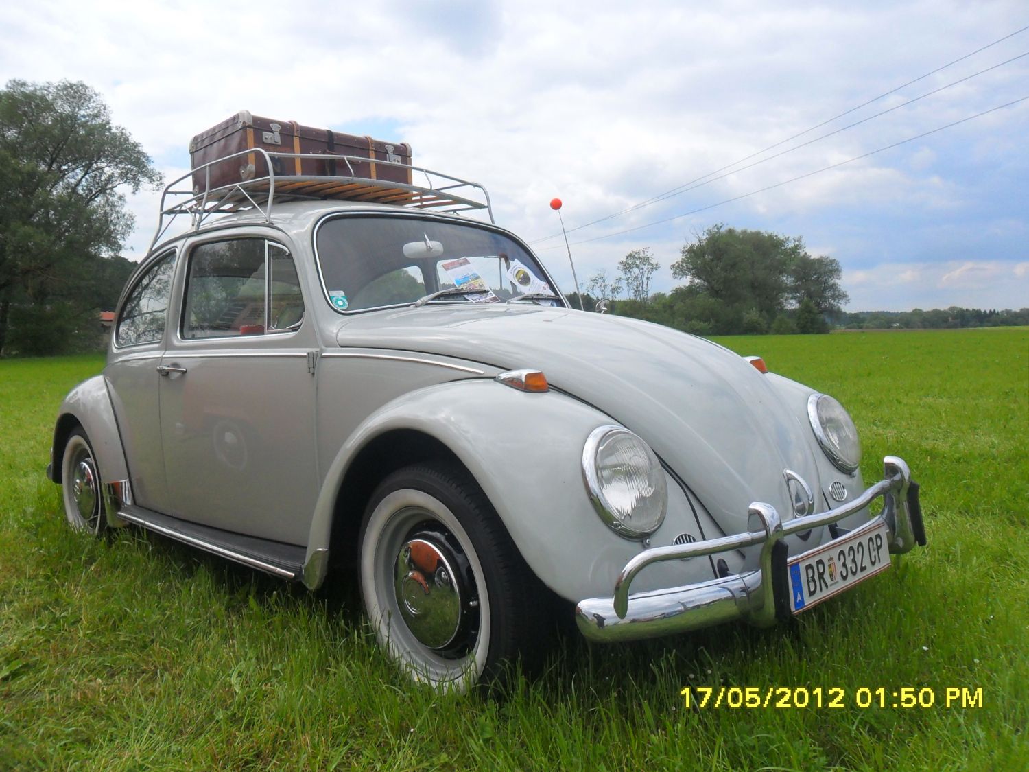 VW Käfer 1967 auf Fahrt