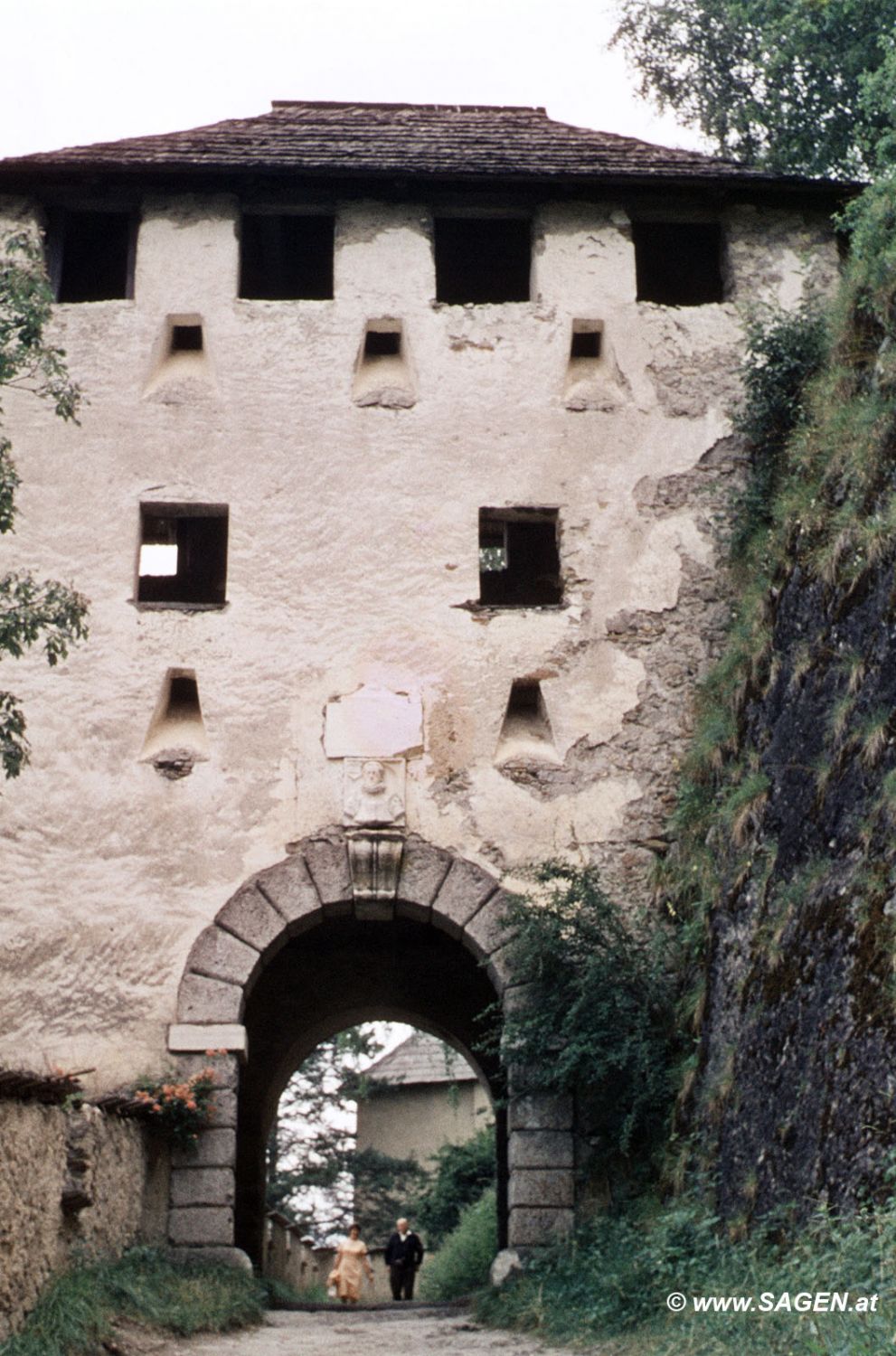 Waffentor 1576 auf der Burg Hochosterwitz