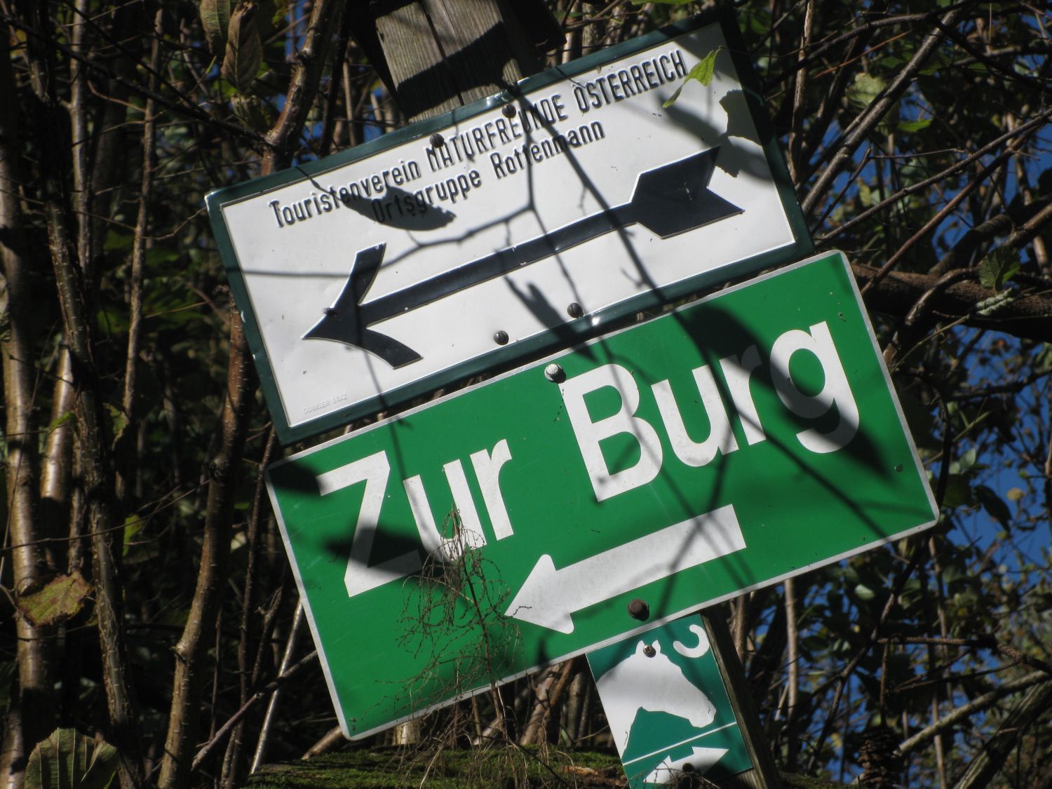 Wanderweg zur Burg Strechau