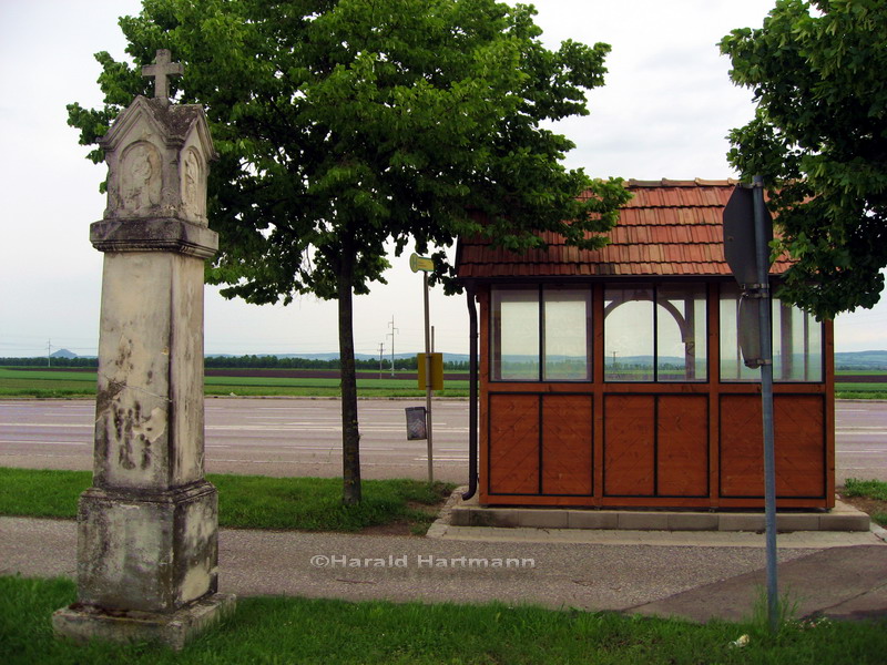 Wartehäuschen mit Bildstock Laa/Thaya