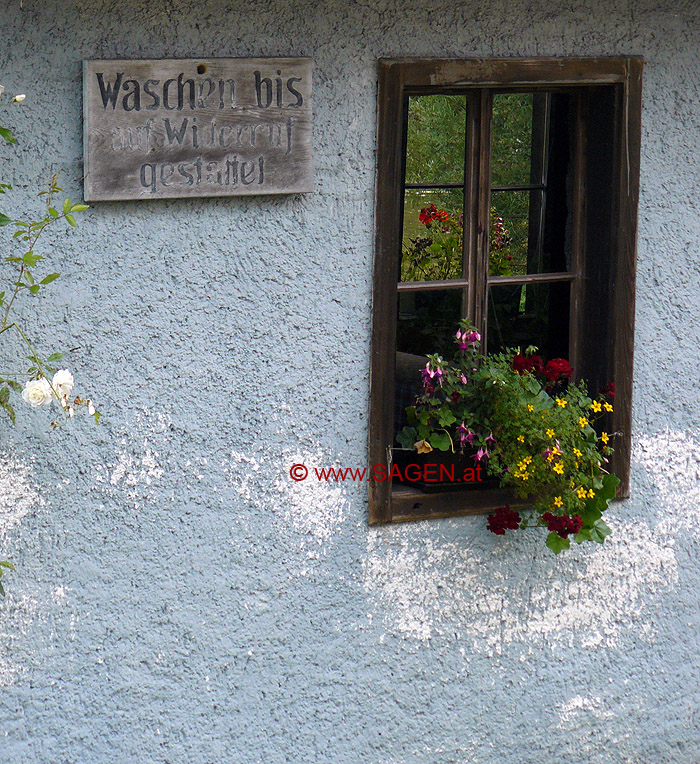 Waschhaus Fenster in Steeg, Oberösterreich