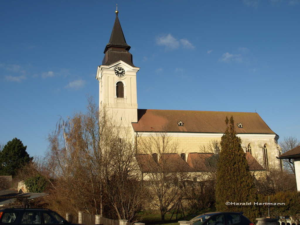 Wehrkirche Stronsdorf