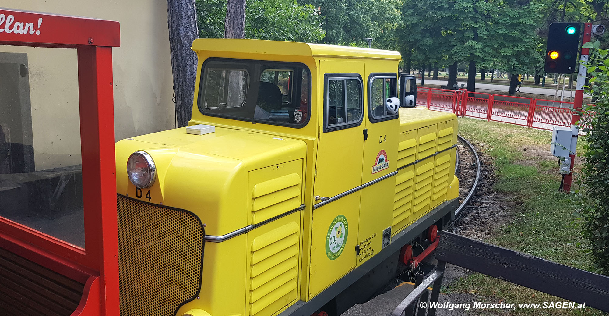 Wien, Liliputbahn Prater, Diesellokomotive D4