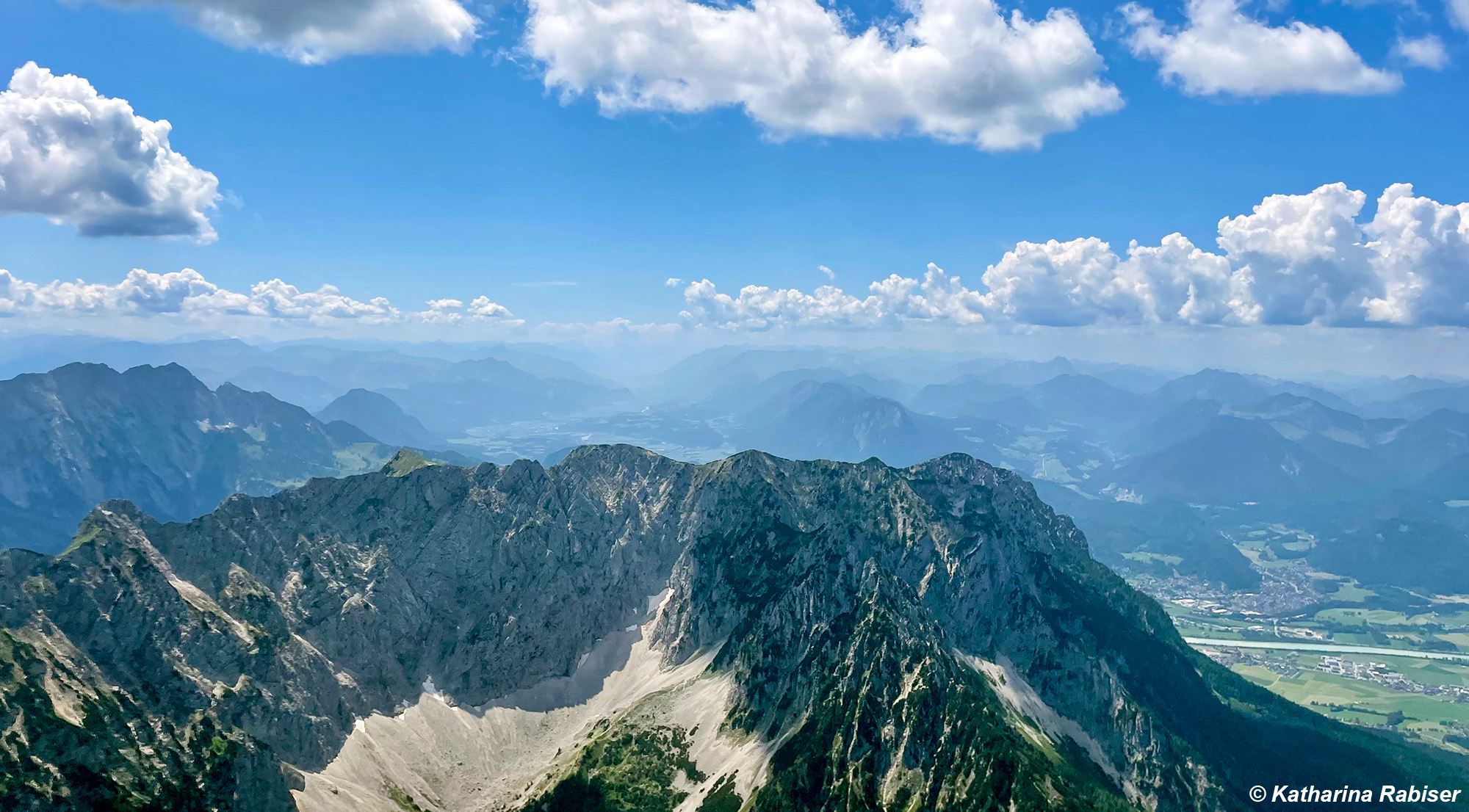 Zahmer Kaiser und Inntal mit dem Paragleiter