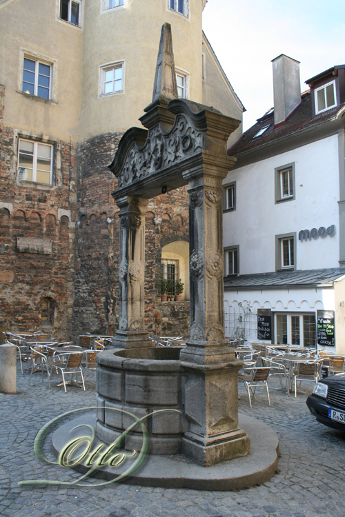 Ziehbrunnen am Wiedfang in Regensburg