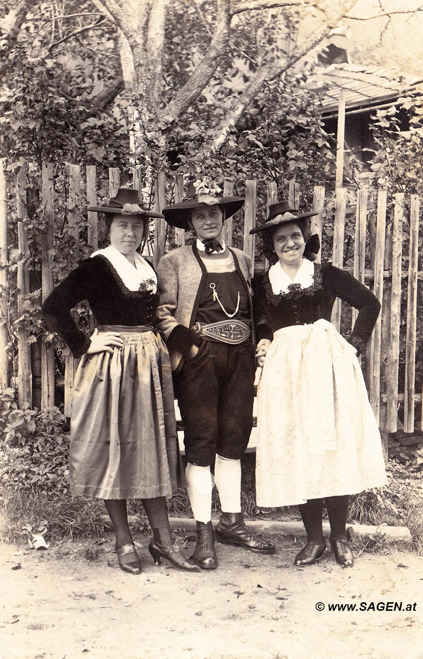 Zillertaler Tracht