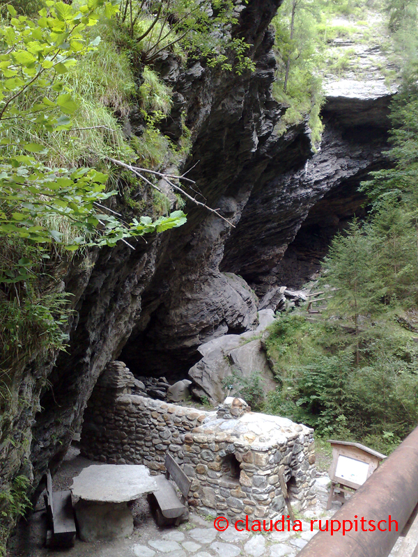 zirknitzgrotte im mölltal in kärnten