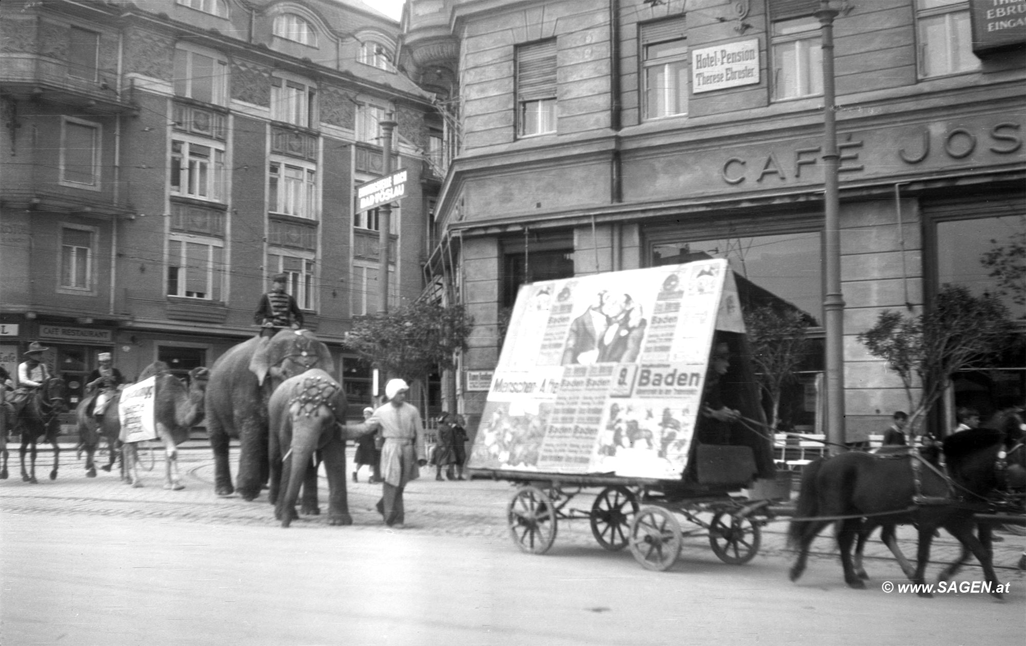 Zirkus Einzug Baden bei Wien 1934