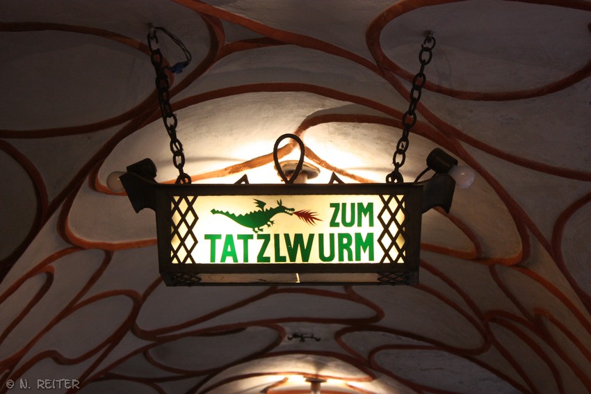 zum tatzlwurm